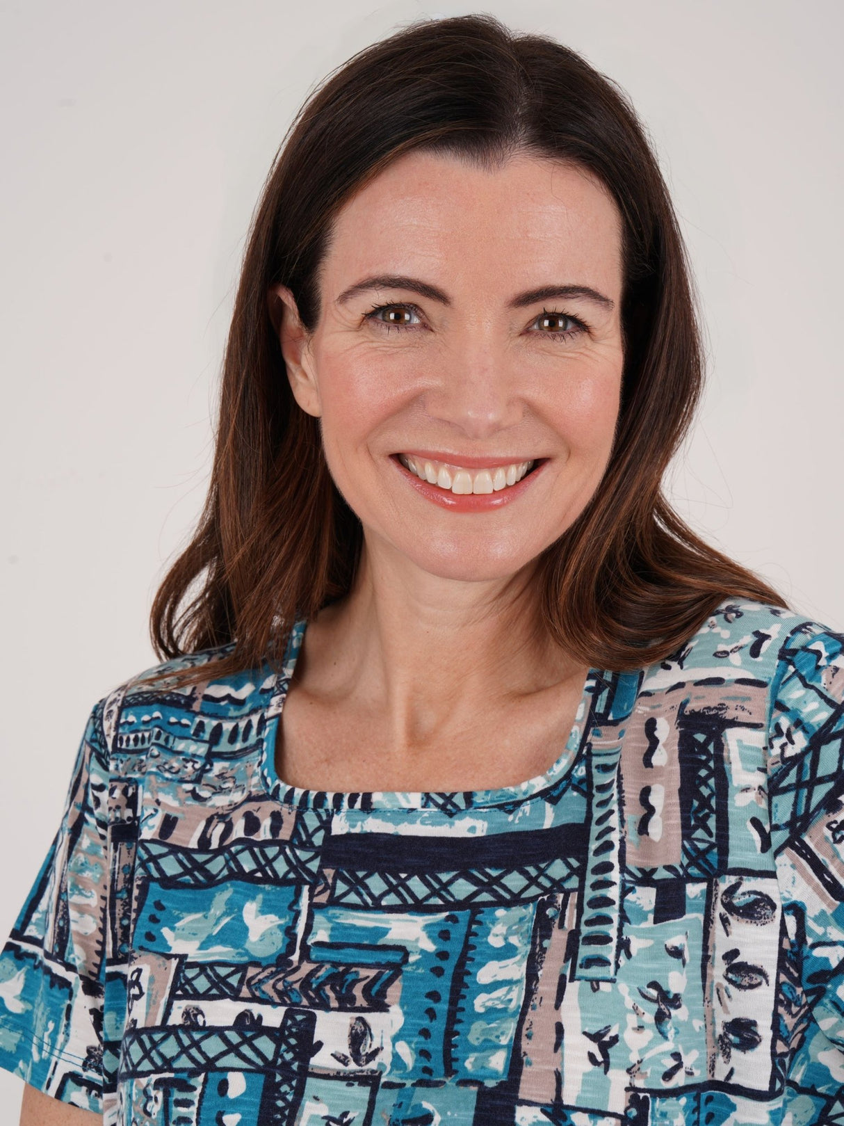 TIGI 14/16 Sea Green Square Neck Patchwork Print Top - T25 - 40B - Old Railway Line Garden Centre