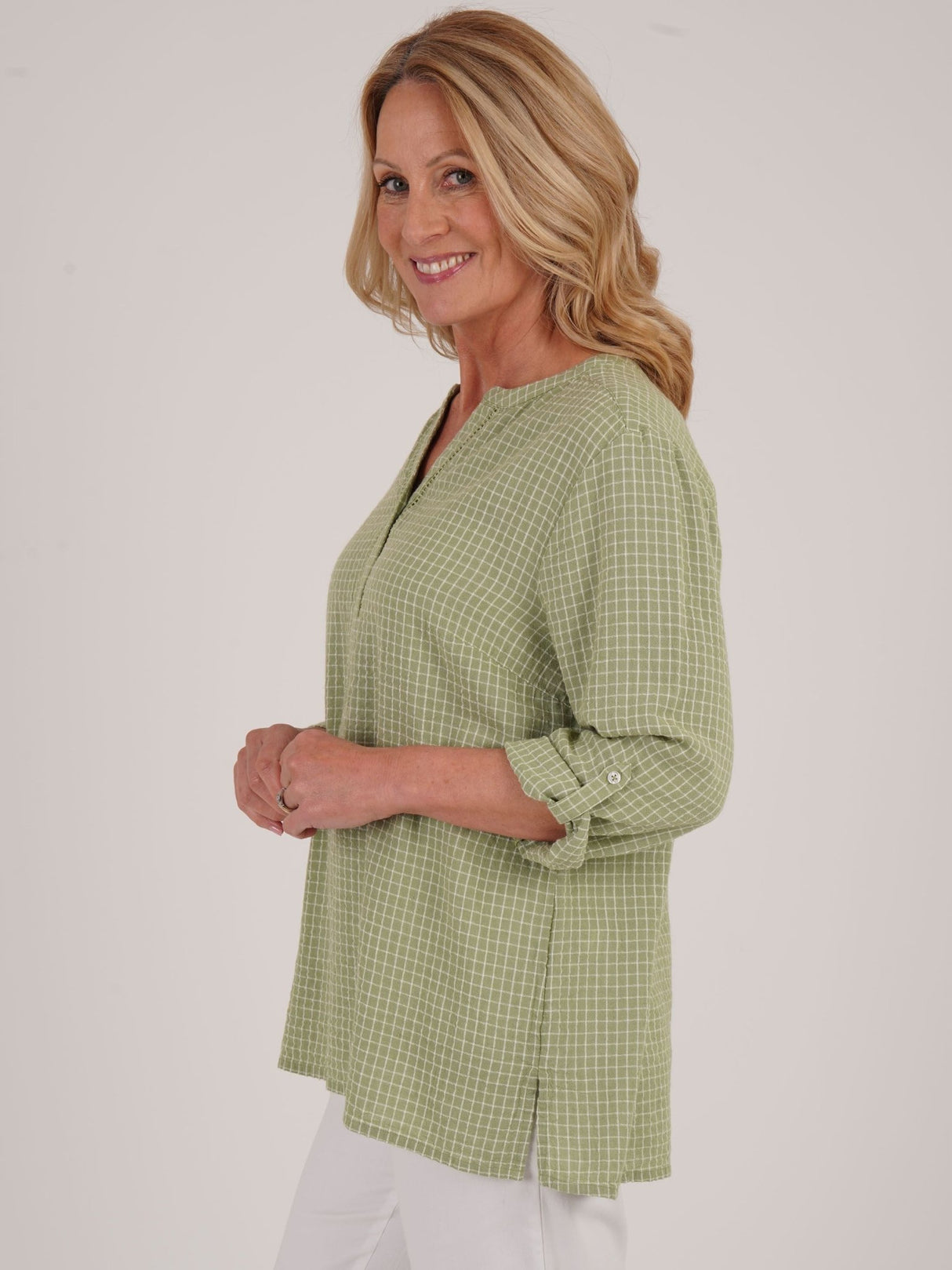 TIGI 18/20 Green Grid Check Notch Neckline - T25 - 46D - Old Railway Line Garden Centre