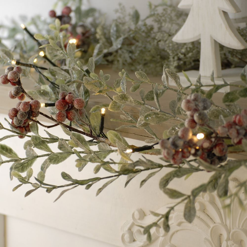 Festive 400 Warm White Battery Operated String Lights