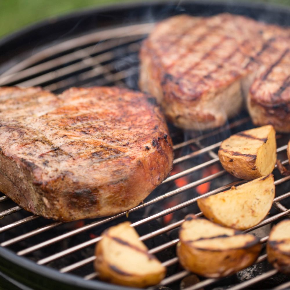 Weber 37cm Smoke Grey Smokey Joe Premium Portable Charcoal Barbecue (1126804)