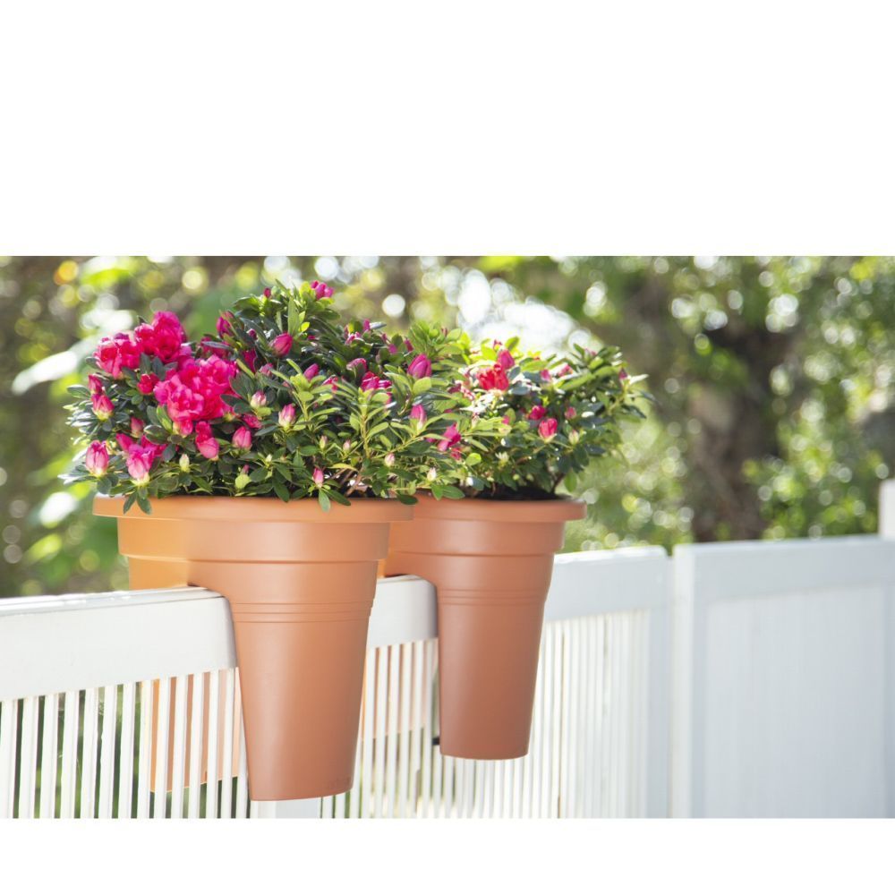 Artevasi 30cm Terracota Venezia Balcony Pot - Old Railway Line Garden Centre