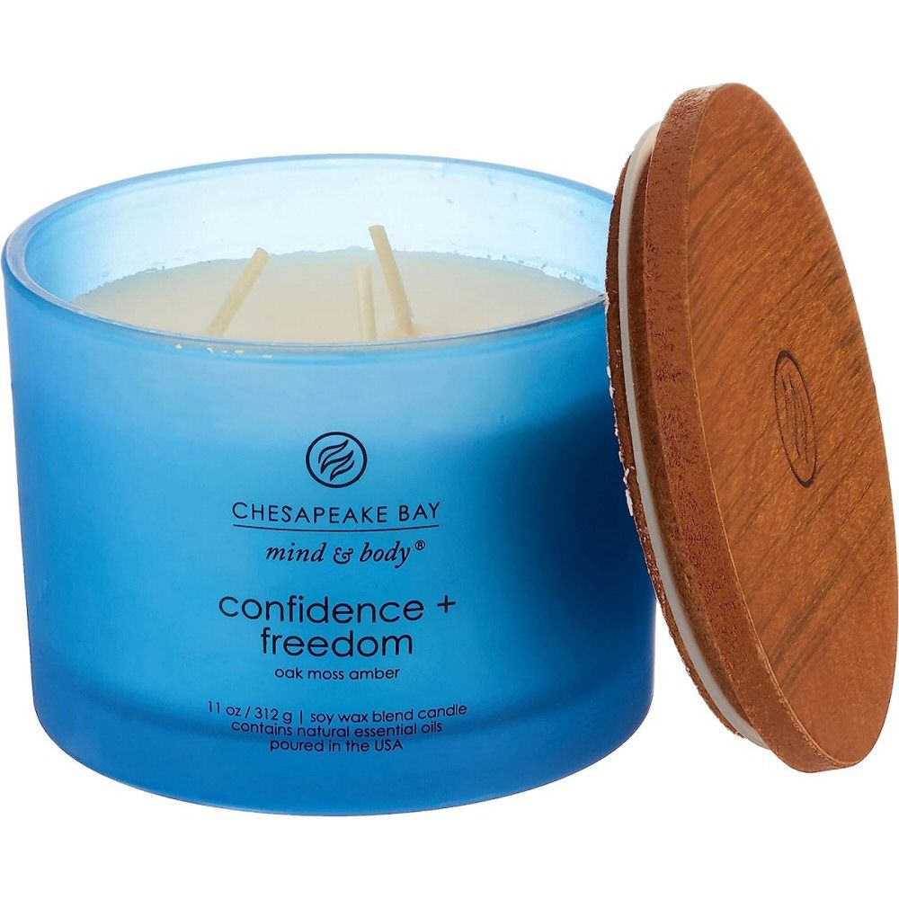 Chesapeake Bay 312g Confidence & Freedom 3 Wick Jar Candle - Old Railway Line Garden Centre