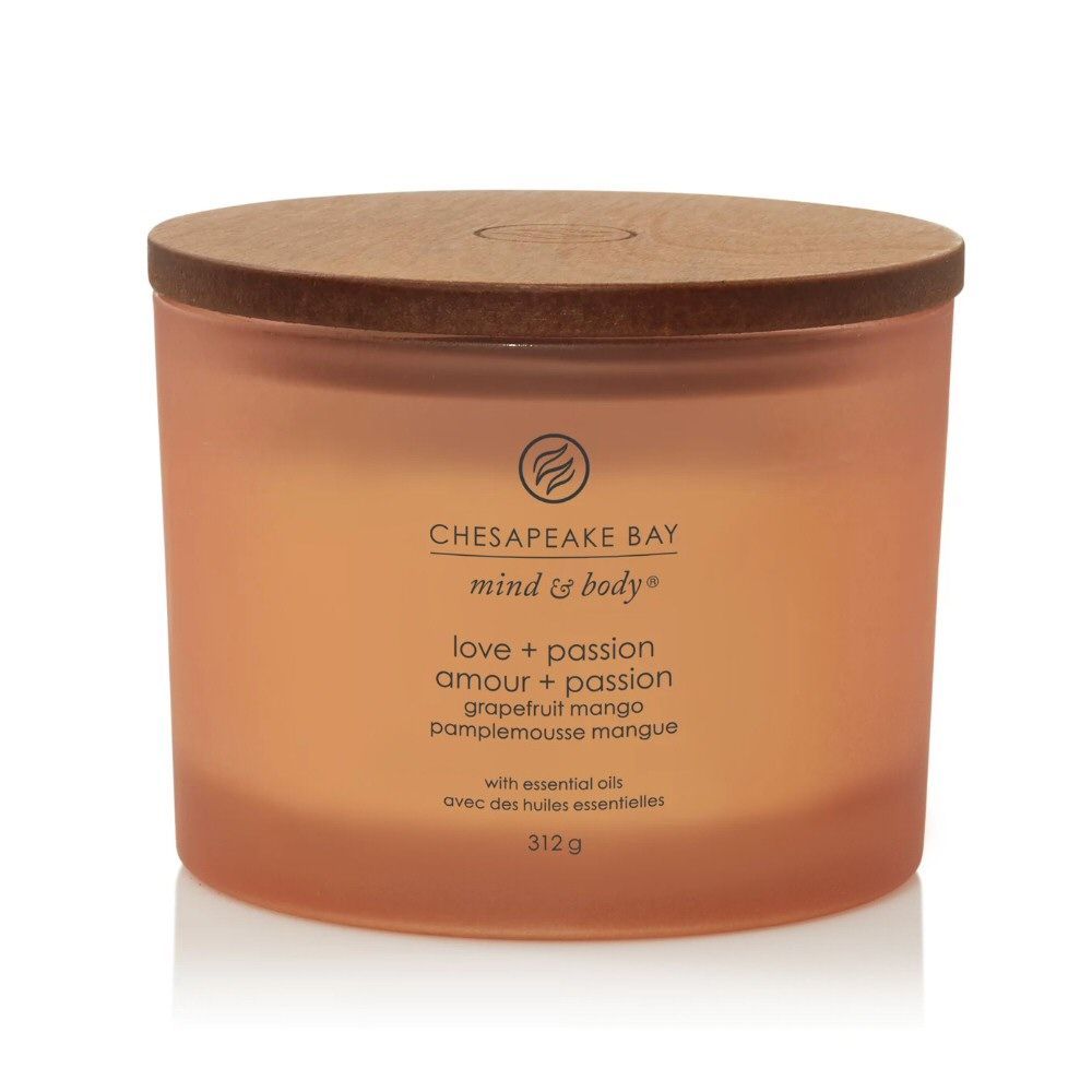 Chesapeake Bay 312g Love & Passion 3 - Wick Jar Candle - Old Railway Line Garden Centre