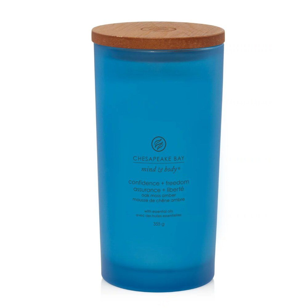 Chesapeake Bay 355g Confidence & Freedom Large Jar Candle - Old Railway Line Garden Centre