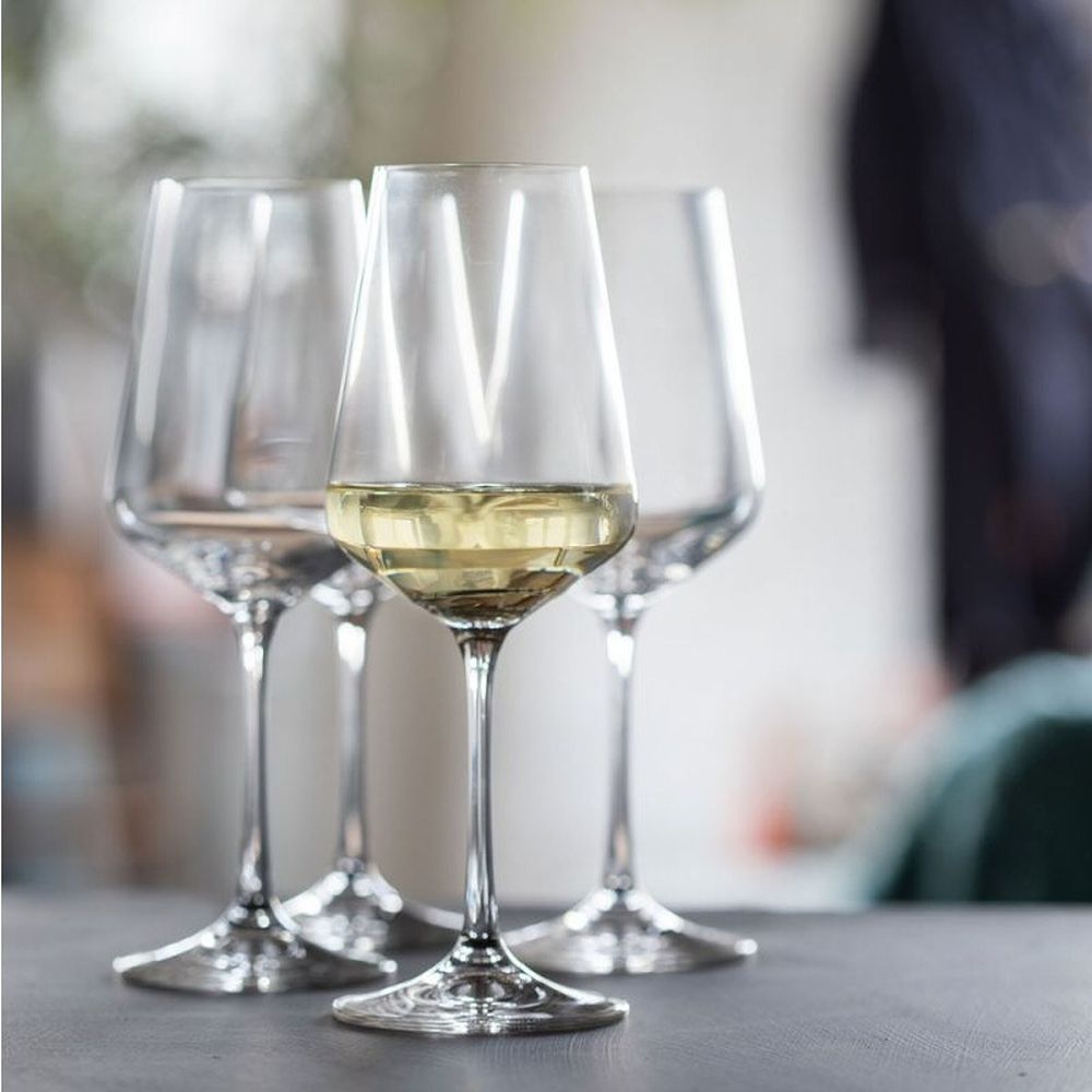 Dartington Cheers! Set of 4 White Wine Glasses - Old Railway Line Garden Centre
