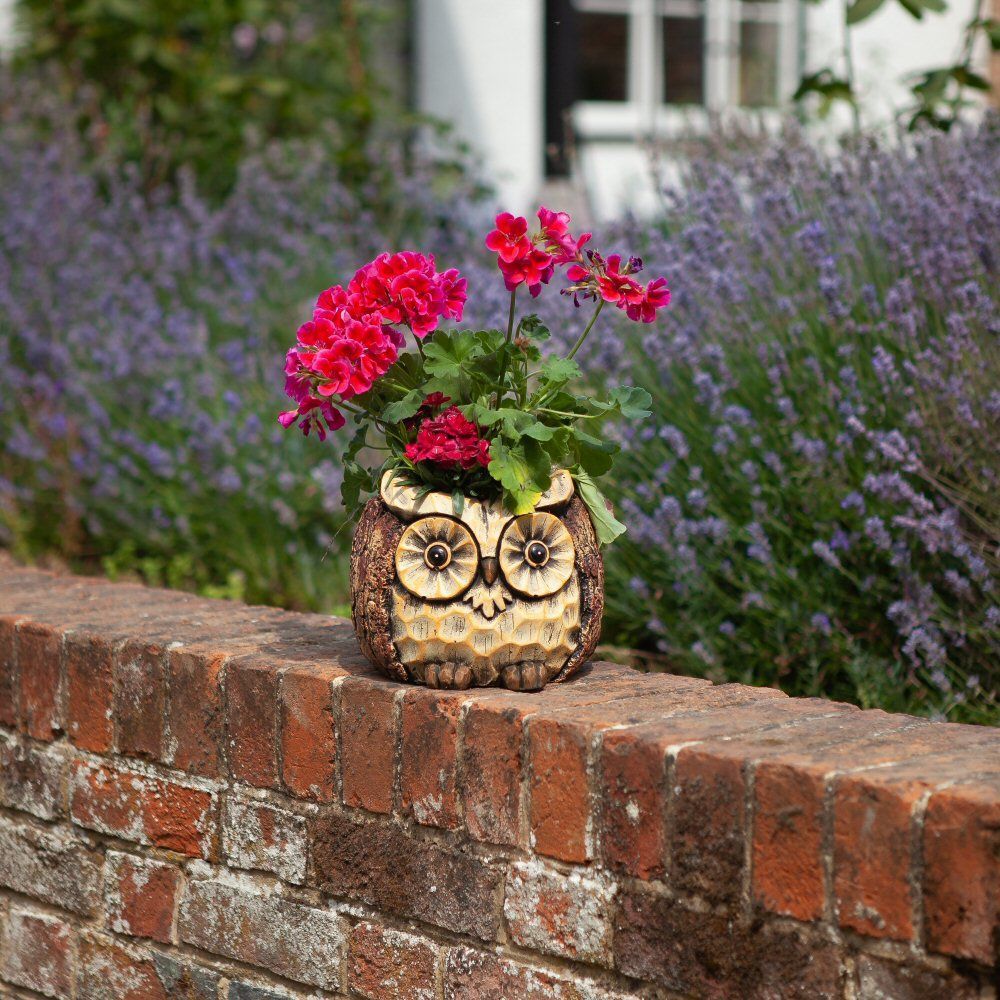 Flamboya 21cm Owl Planter - Old Railway Line Garden Centre