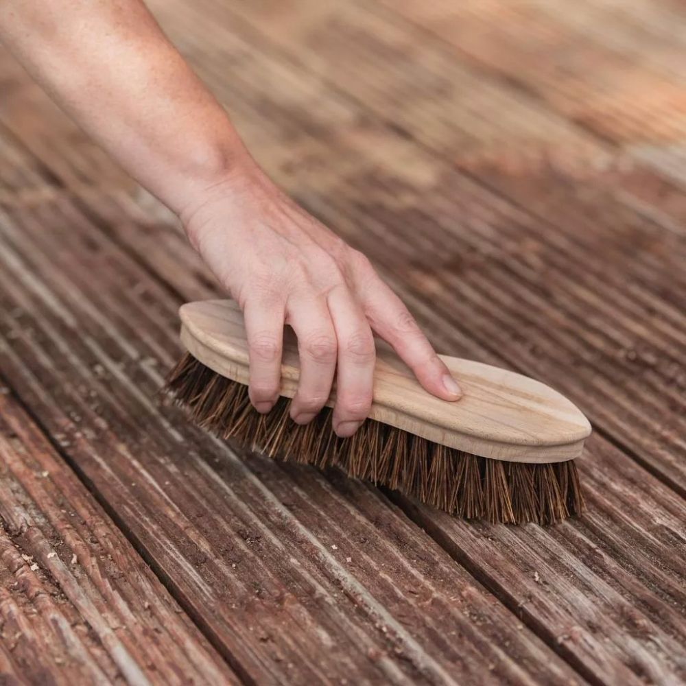 Gardman Hand Scrubbing Brush - Old Railway Line Garden Centre
