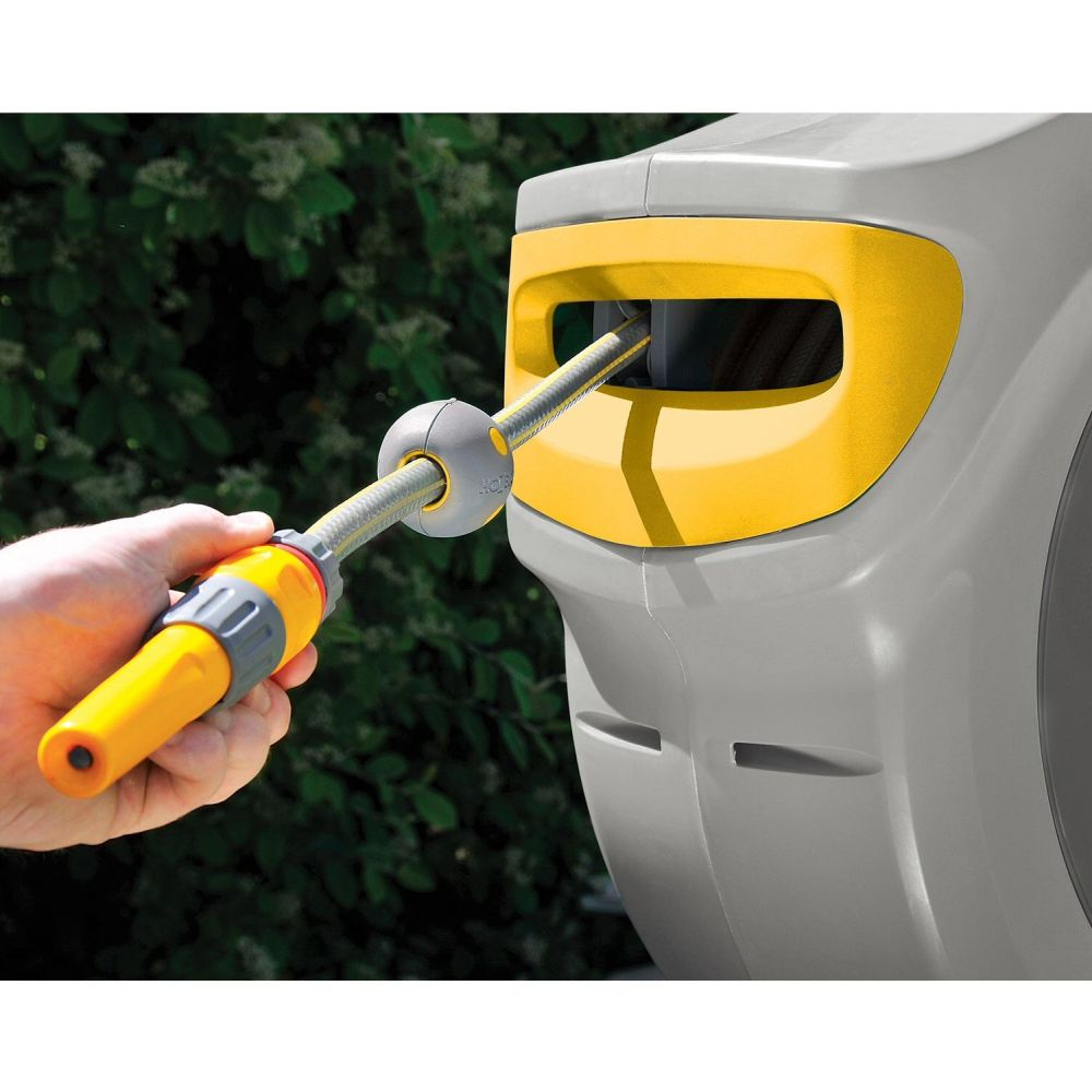 Hozelock Auto Reel with 40m Hose - Old Railway Line Garden Centre