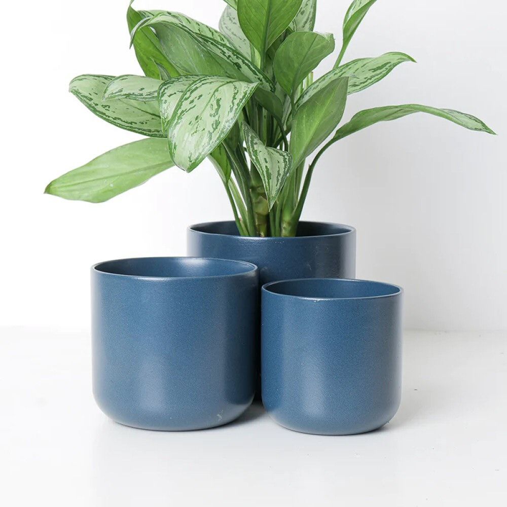Ivyline 15cm Navy Lisbon Planter - Old Railway Line Garden Centre