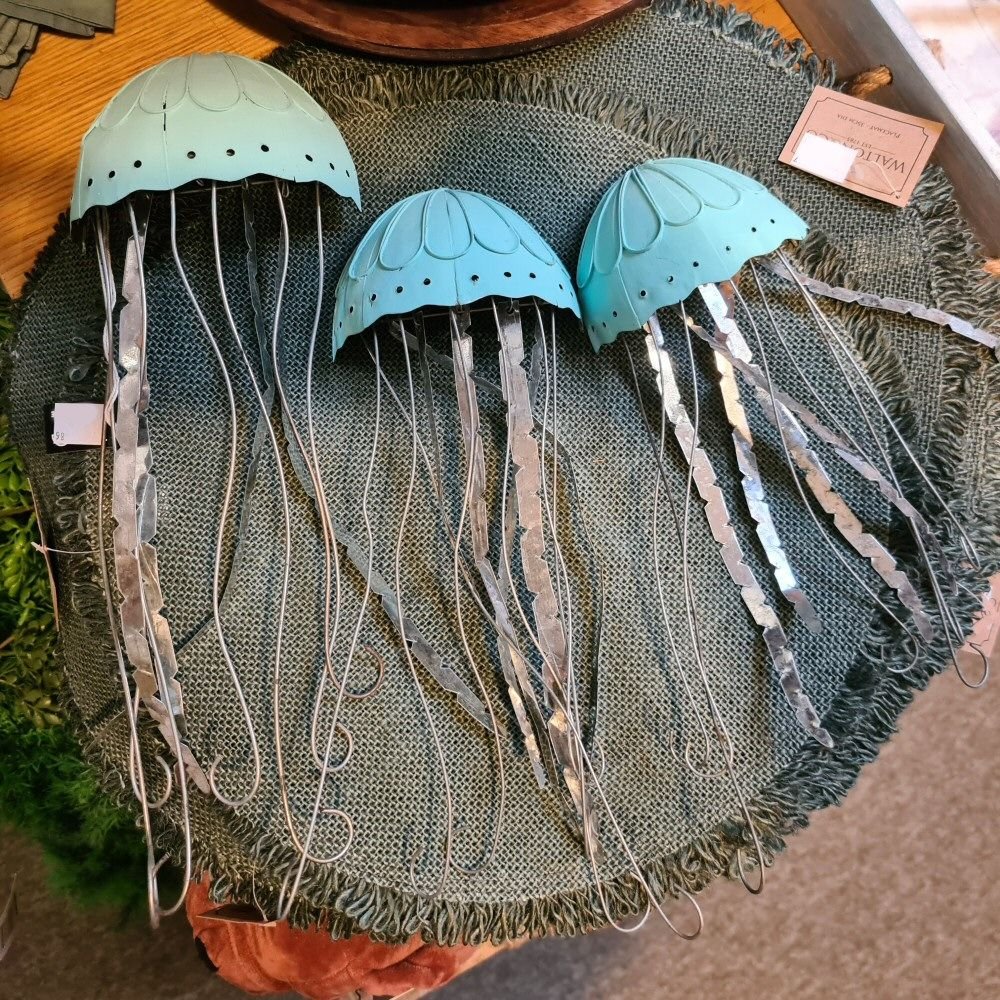Shoeless Joe Bloom of Jelly Fish Decoration (Set of 3) - Old Railway Line Garden Centre
