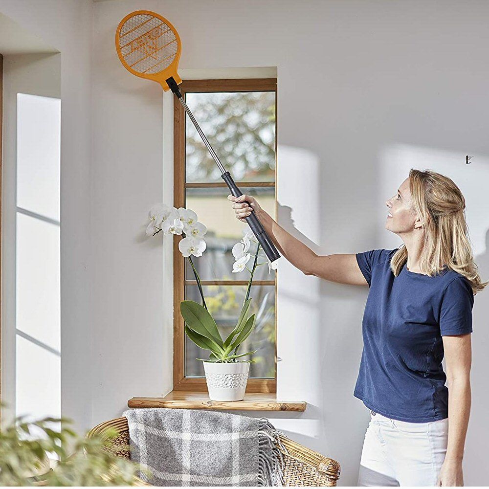 Zero In Telescopic Bug Bat - Old Railway Line Garden Centre