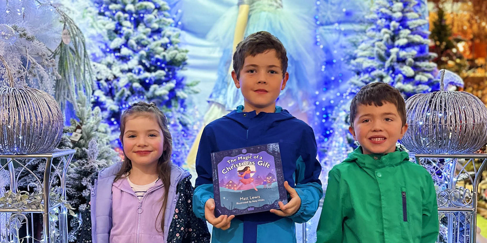 Amazing Early Reaction To This Year's Christmas Video - Old Railway Line Garden Centre