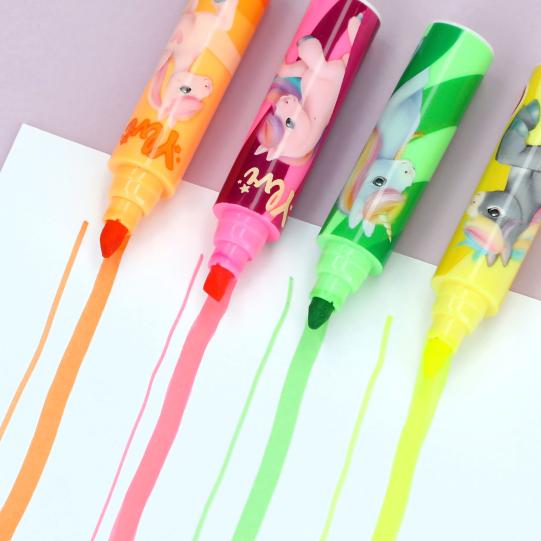 Ylvi Highlighter With Unicorn Topper