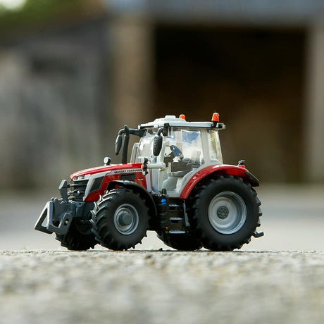 Britains 1:32 Massey Ferguson 6S.180 Tractor Toy