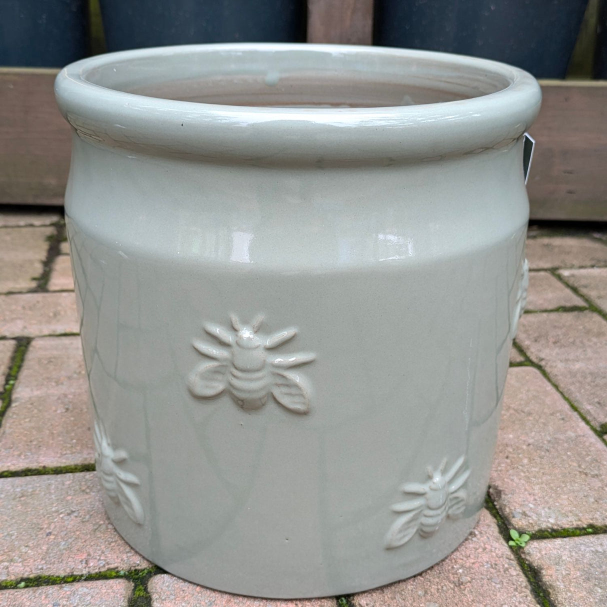 Woodlodge 24cm Green Bee B Glazed Pot - YBEE4GR24