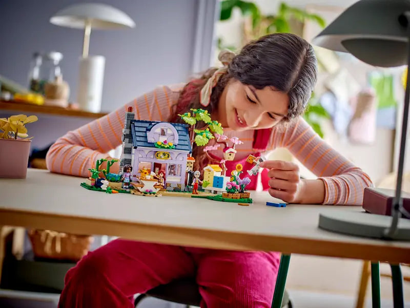 LEGO Friends Beekeepers' House and Flower Garden