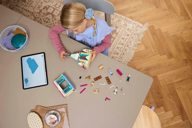 LEGO Disney Arendelle Frozen Castle