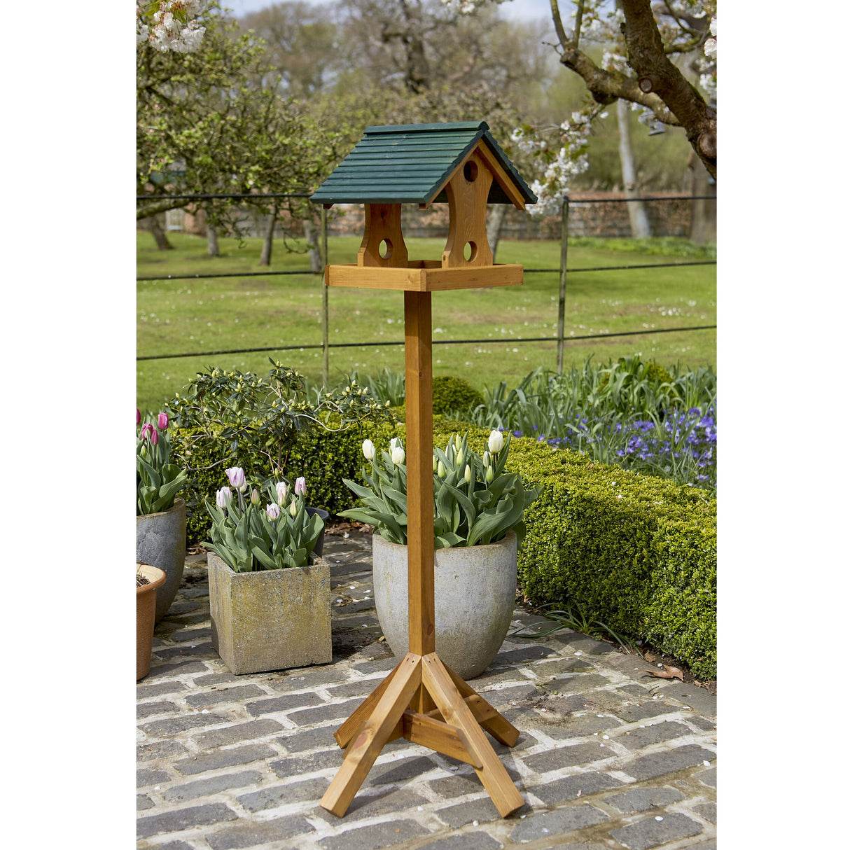 Tom Chambers 1.5m Walton Bird Table