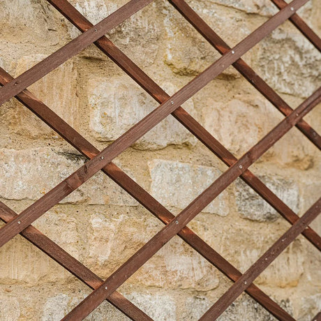 Gardman 1.8m x 1.2m Tan Riveted Trellis