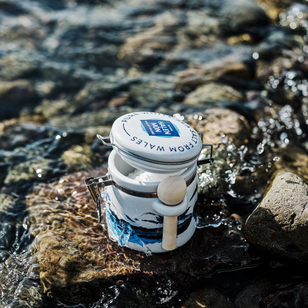 Halen Môn 100g Pure Sea Salt Watercolour Clamp Jar