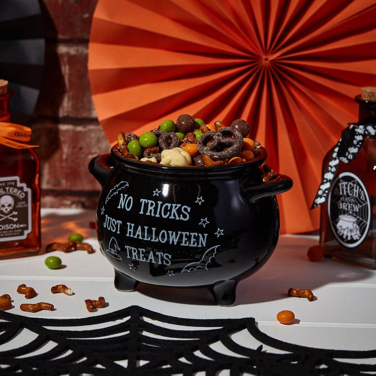 Richard Langs 14cm Black 'No Tricks Just Halloween Treats' Cauldron