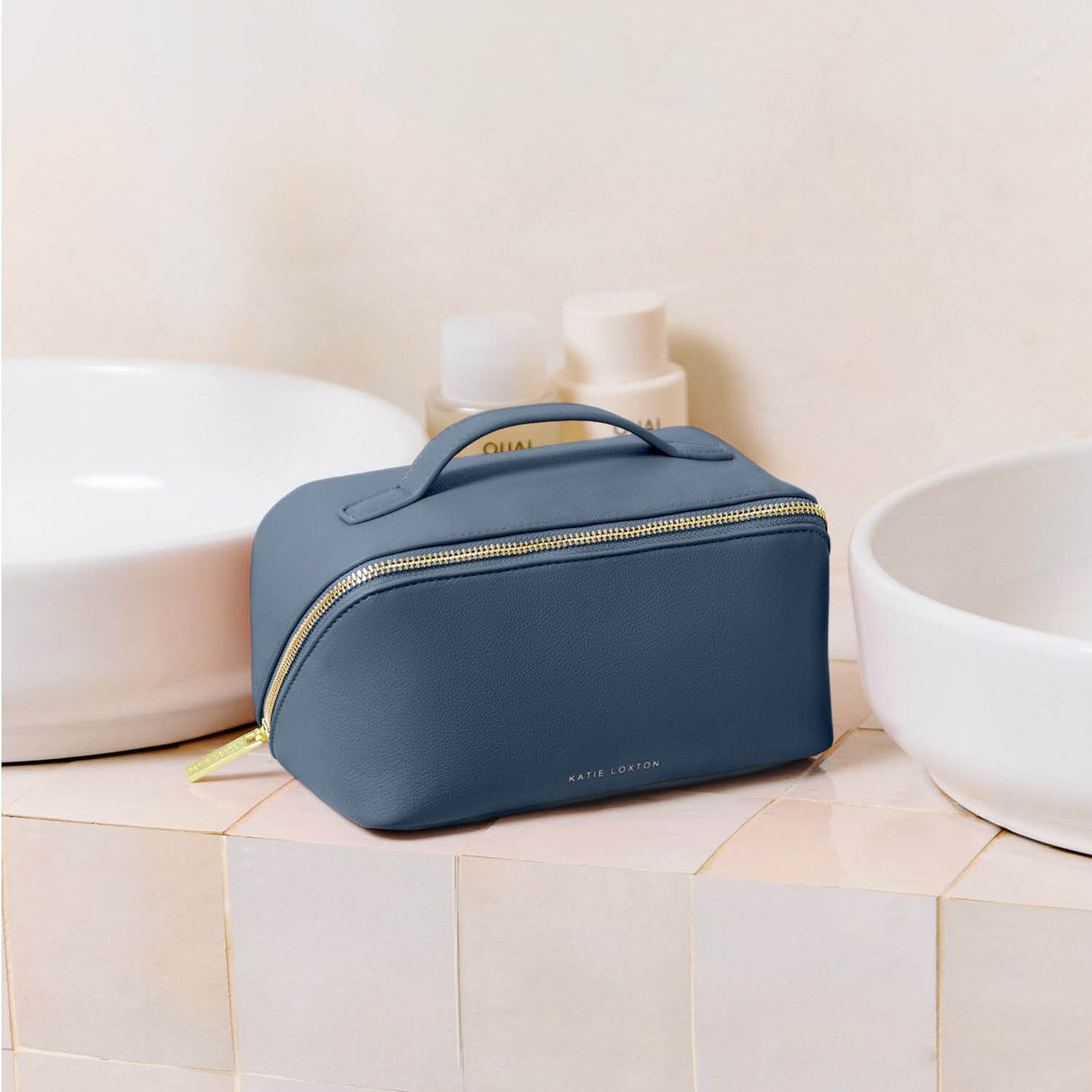 Katie Loxton Medium Navy Make Up - Wash Bag