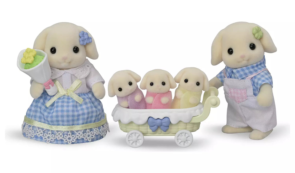 Sylvanian Families Flora Rabbit Family Blossom Gardening Set