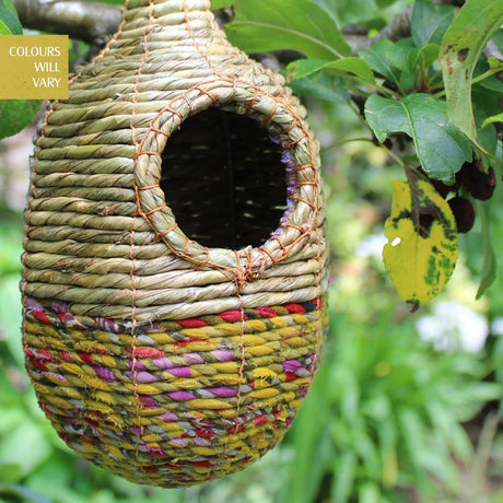 Wildlife World 21cm Shesali Artisan Bird Nester