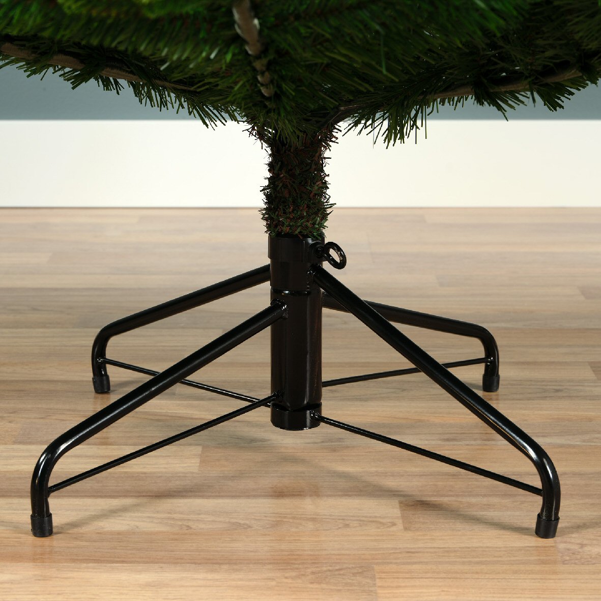 Everlands 2.1m (7ft) Sunpeaks Fir Artificial Christmas Tree