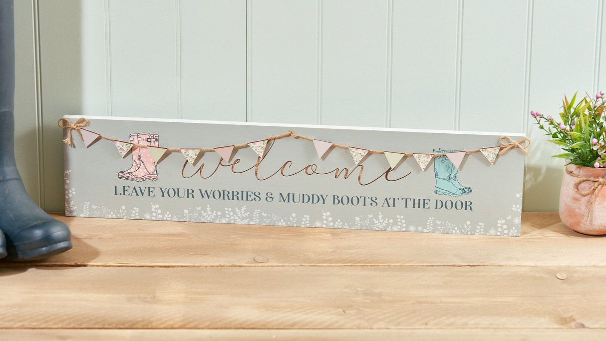 Richard Langs Welly Boot with 3D Bunting Wooden Plaque - 8WB443