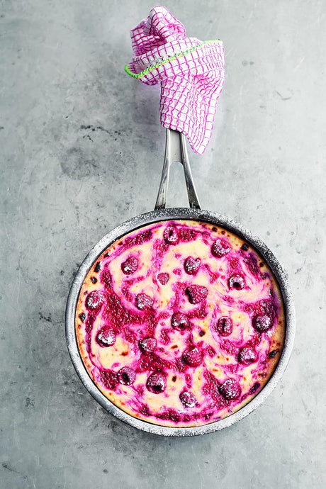One Simple One-Pan Wonders Cook Book by Jamie Oliver