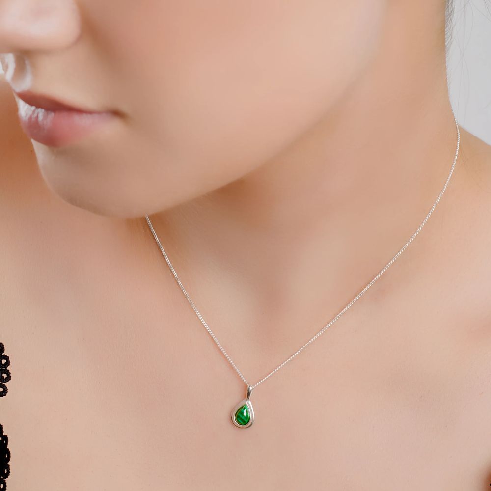 Henryka 18'' Silver & Malachite Classic Teardrop Necklace