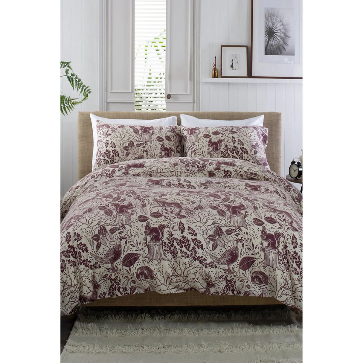 Deyongs Hidden Forest Mulberry Double Duvet