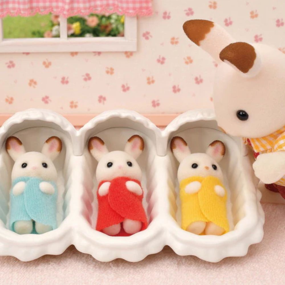 Sylvanian Families Chocolate Rabbit Triplets Care Set