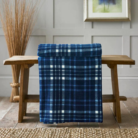 Deyongs 140 x 180cm Snuggle Touch Midnight Tartan Throw
