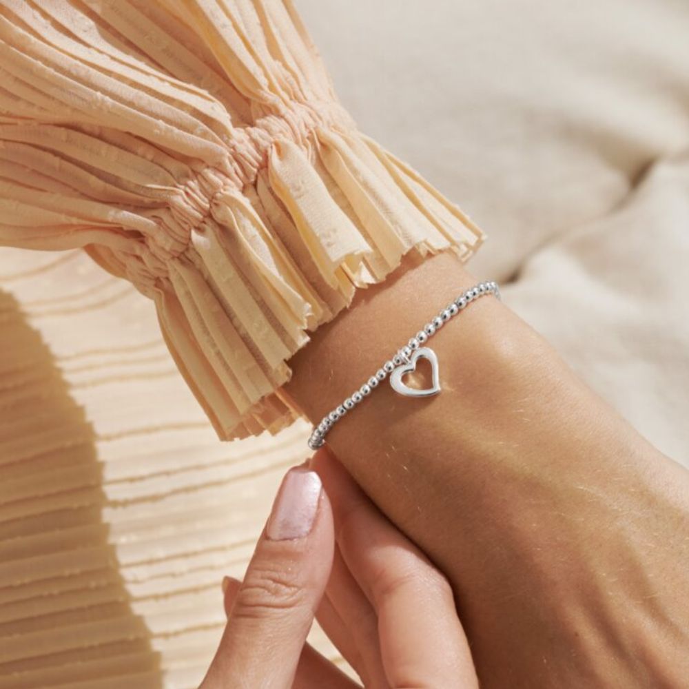 Joma Jewellery Mother's Day A Little 'Like A Mum To Me' Bracelet In Silver Plating