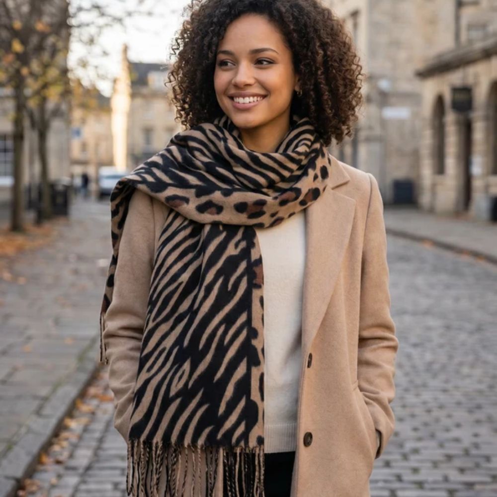 Black Ginger Arbonne - Animal Print Soft Scarf (70x180cm) - Black/Brown