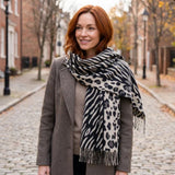 Black Ginger Arbonne - Animal Print Soft Scarf (70x180cm) - Black/White