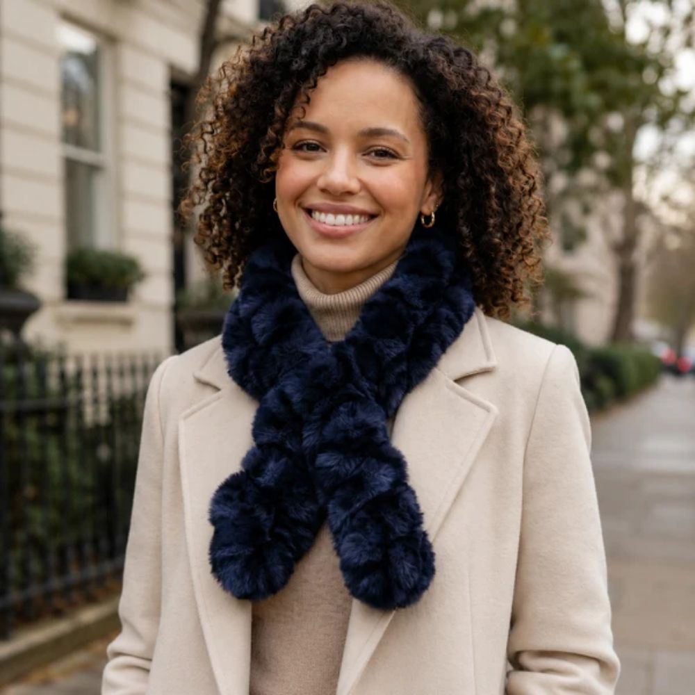 Black Ginger Faux Fur Corkscrew Collar - Navy Blue