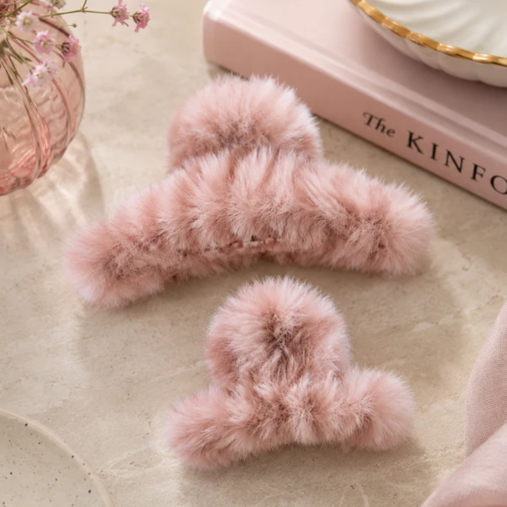 Black Ginger Set of 2 Faux Fur Hair Clips - Pink Animal Print
