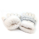 Black Ginger White Flulffy Nordic Gloves