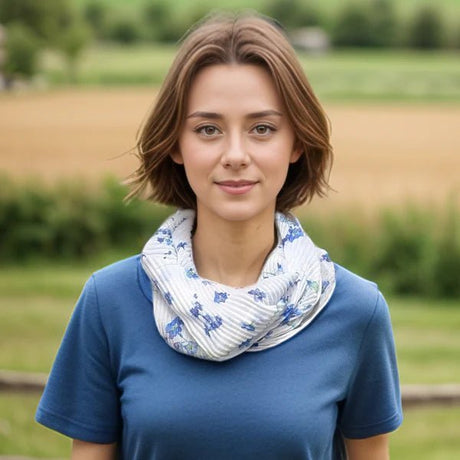 Black Ginger White Forget - Me - Not Magnetic Scarf - Old Railway Line Garden Centre