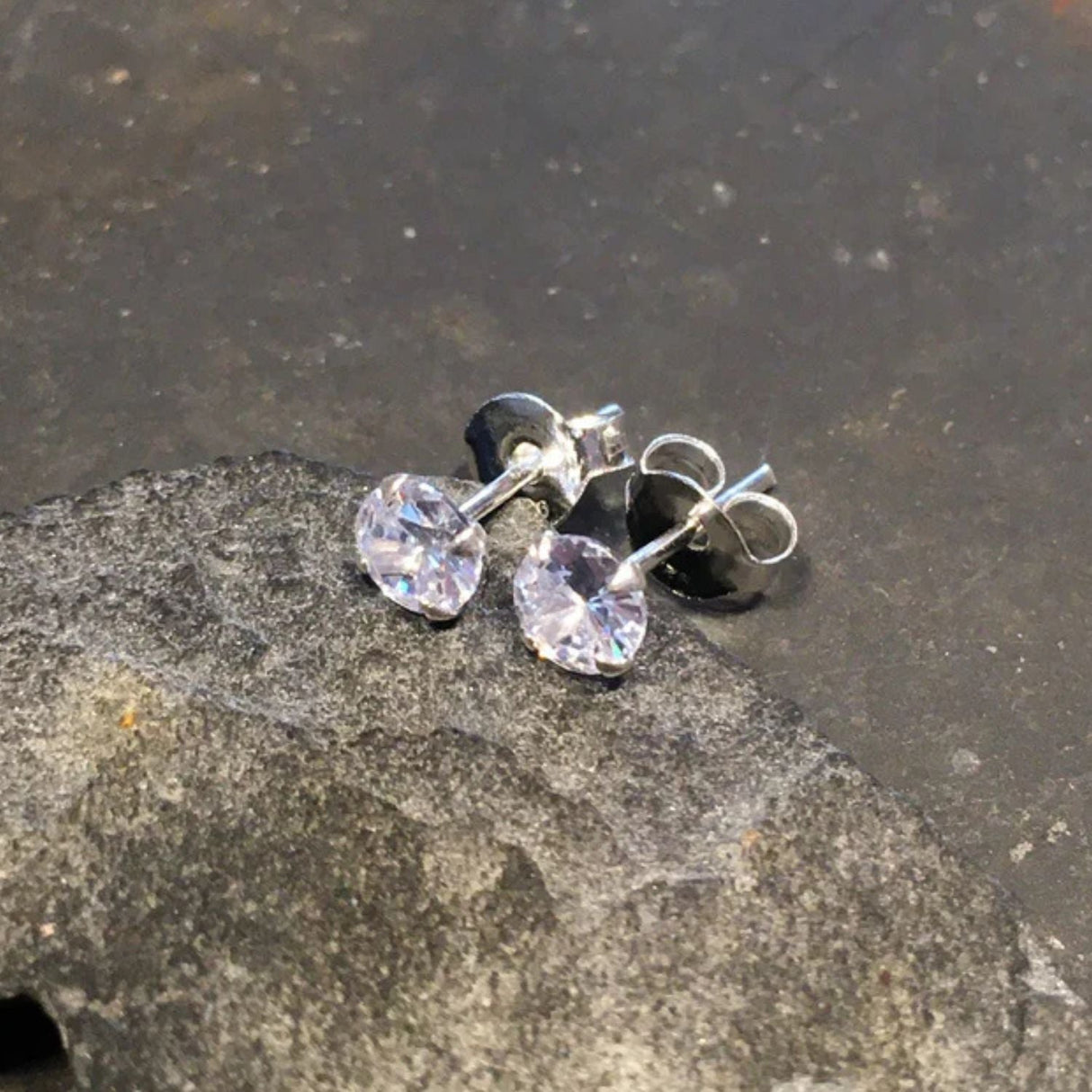 Blue Lily 4mm Silver Cubic Zirconia Round Claw Set Stud - SS347B - Old Railway Line Garden Centre