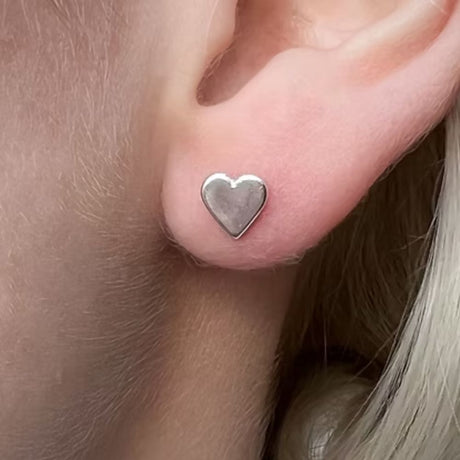 Carrie Elspeth Silver Flat Heart Earring Studs - Old Railway Line Garden Centre