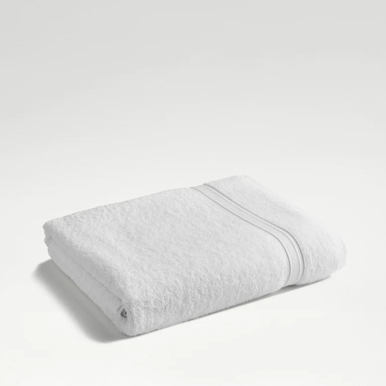 Christy Serene 90cm Hand Towel - White - Old Railway Line Garden Centre