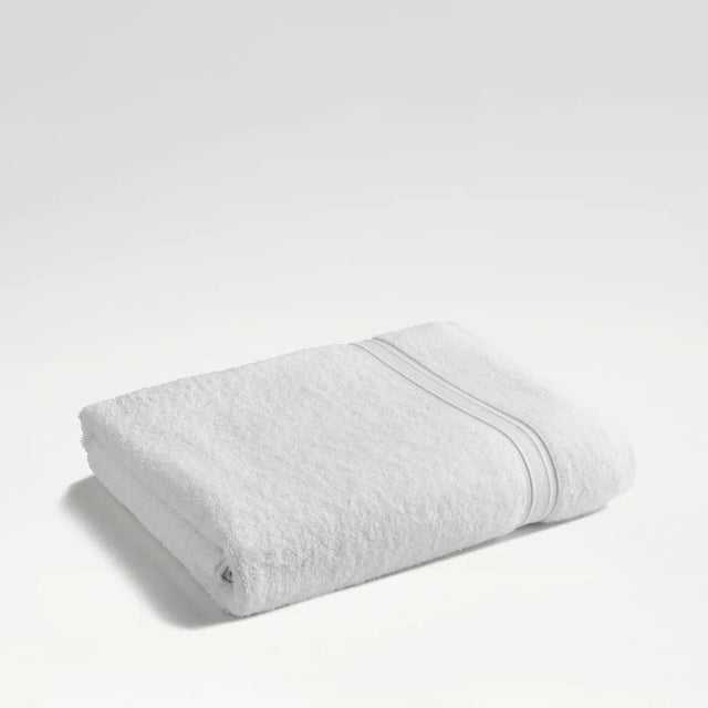 Christy Serene 90cm Hand Towel - White - Old Railway Line Garden Centre