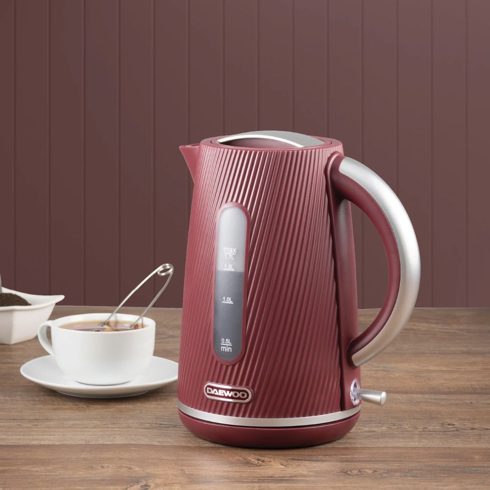 Daewoo Ruby Cascade 1.7L Jug Kettle - Old Railway Line Garden Centre