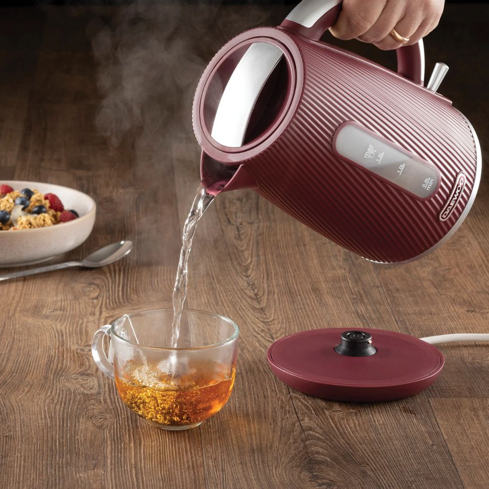 Daewoo Ruby Cascade 1.7L Jug Kettle - Old Railway Line Garden Centre