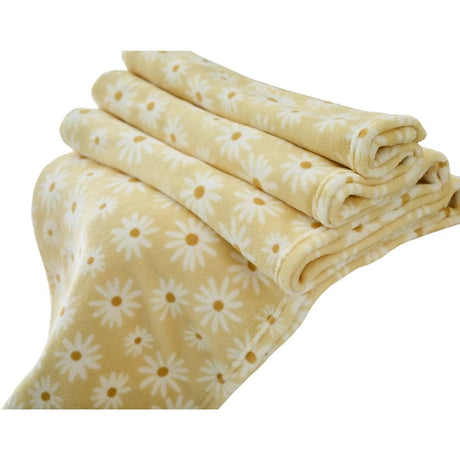 Deyongs 130cm x 170cm Cozy Comforts Daisy Throw - Yellow - Old Railway Line Garden Centre