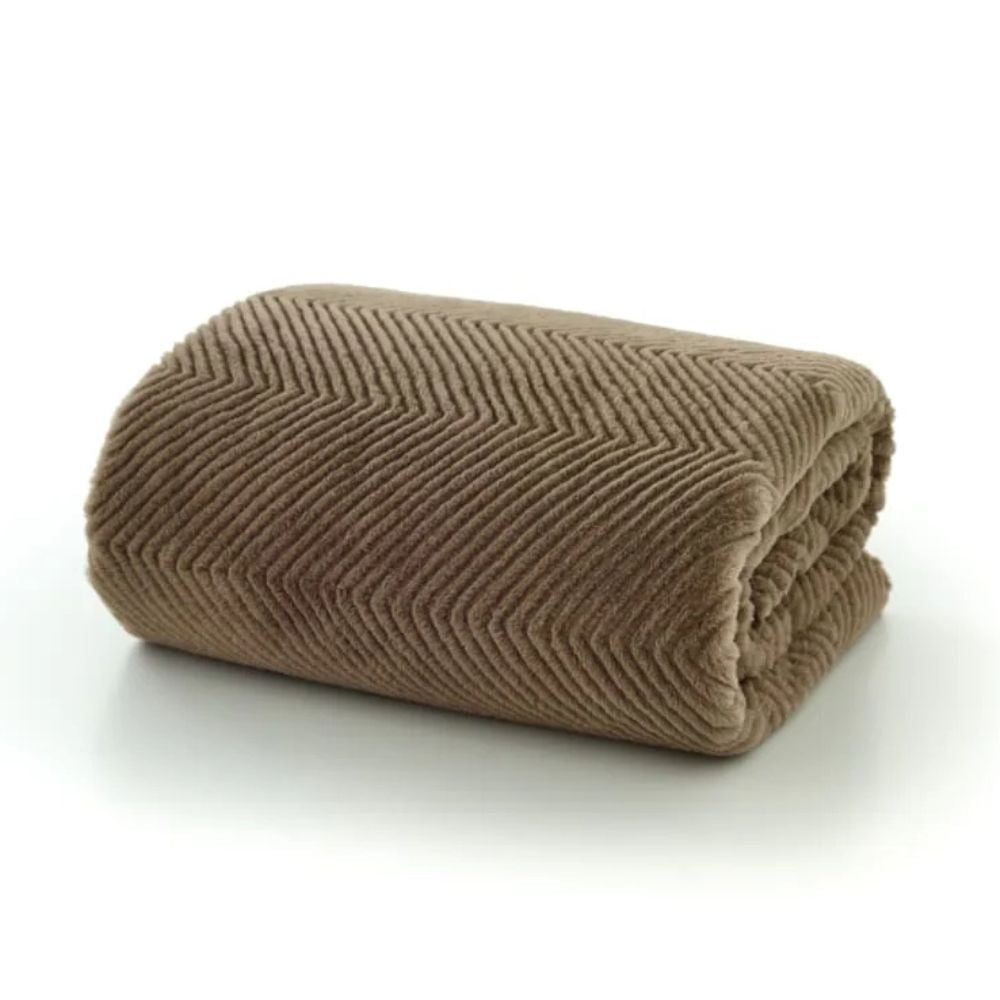 Deyongs 170cm Burghley Faux Fur Throw - Fawn - Old Railway Line Garden Centre